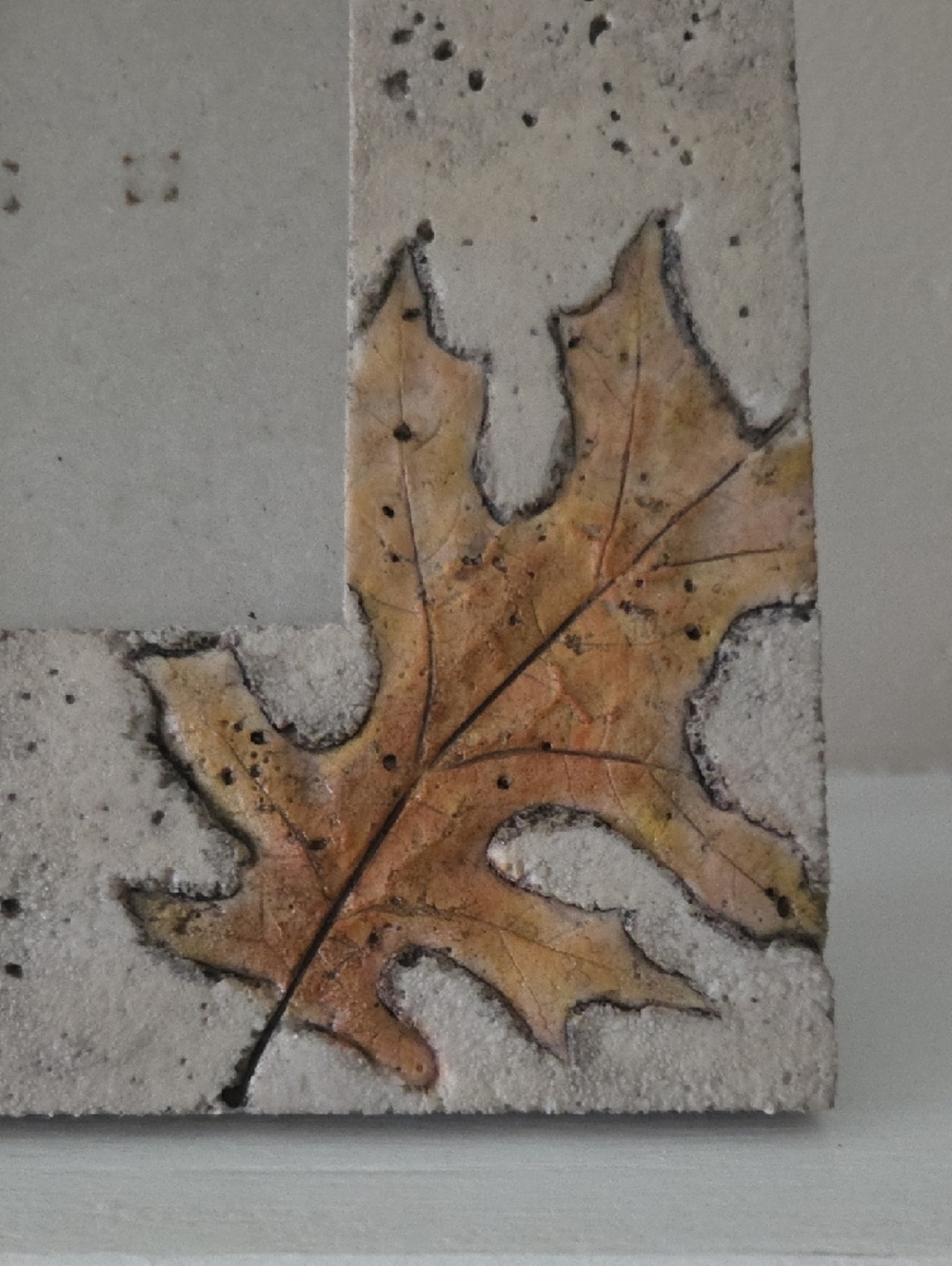 Autumn Leaf Ceramic Photo Frame in - Picture 2 of 8